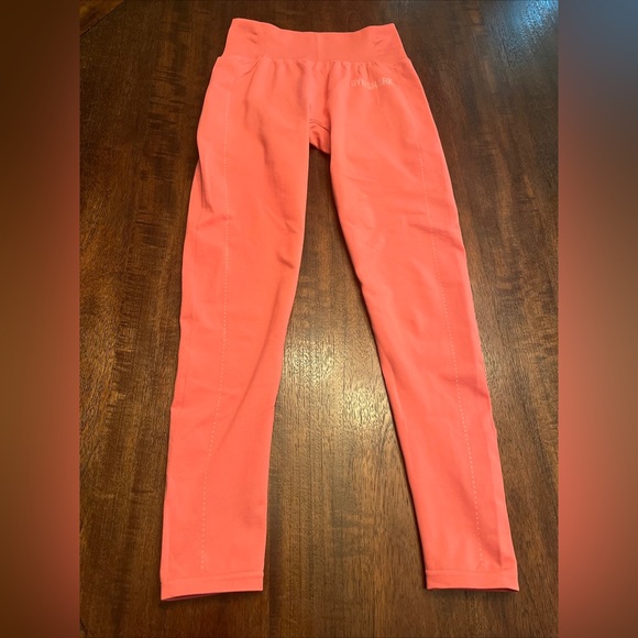 Gymshark leggings small seamless - Picture 2 of 4